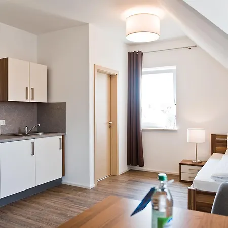 Greenpartment Boardinghouse Neustadt 2*